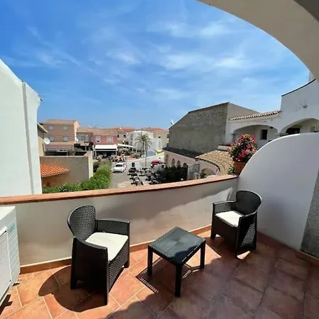 In Centro A Budoni Apartment